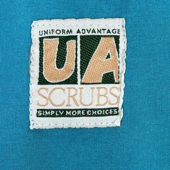 Uniform Advantage UA Scrubs Solid Blue Scrub Top Shirt Size XS - Picture 5 of 5